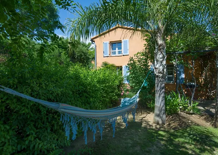 House With Garden And Sea View La Londe-les-Maures