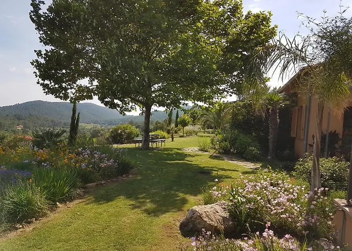 House With Garden And Sea View * La Londe-les-Maures