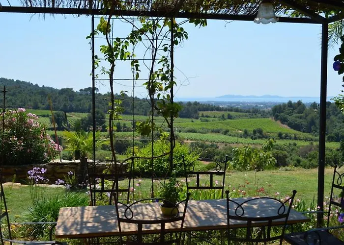 Casa de Férias House With Garden And Sea View La Londe-les-Maures
